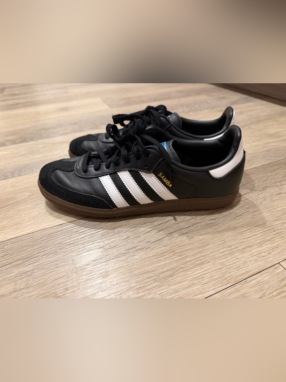 Adidas Samba Women’s Black/White Leather Sneakers